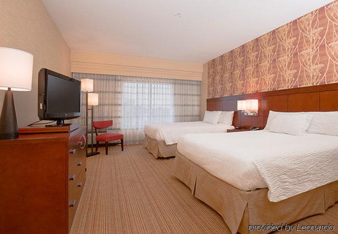 Courtyard By Marriott Dallas Arlington South Экстерьер фото