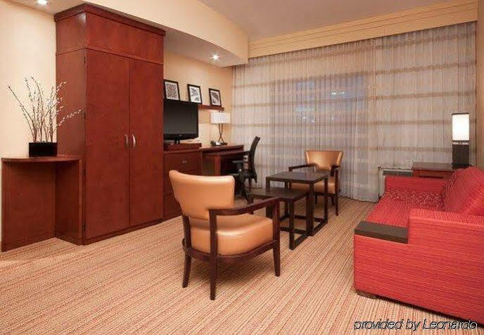 Courtyard By Marriott Dallas Arlington South Экстерьер фото